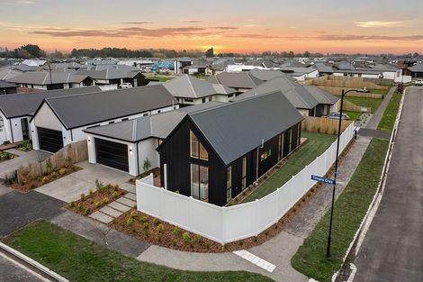 Photo of property in 44 Timara Crescent, Marshland, Christchurch, 8083