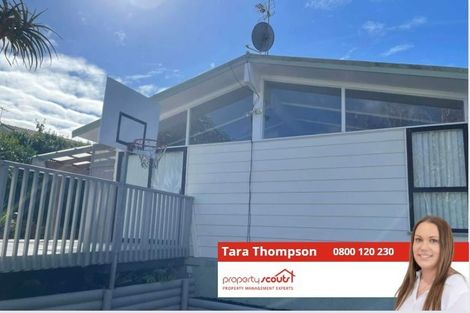 Photo of property in 64 Tamahere Drive, Glenfield, Auckland, 0629