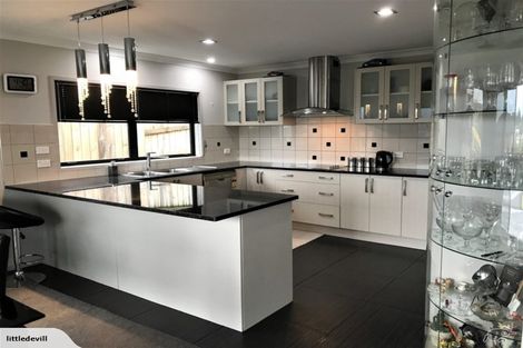 Photo of property in 75 Waterside Drive, Pyes Pa, Tauranga, 3112