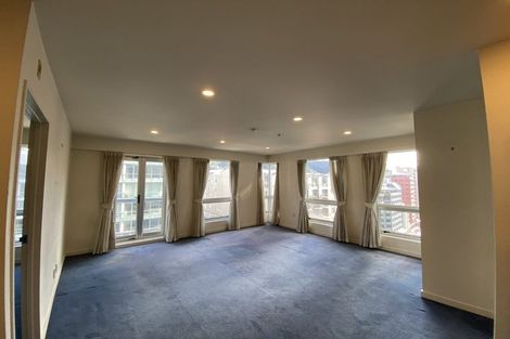 Photo of property in Terrace Heights Apartments, 9b/163 The Terrace, Wellington Central, Wellington, 6011