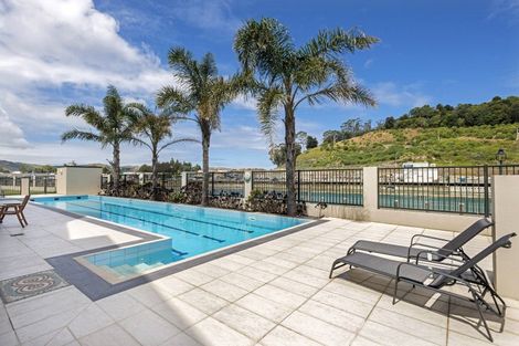 Photo of property in 211/2 Reads Quay, Gisborne, 4010