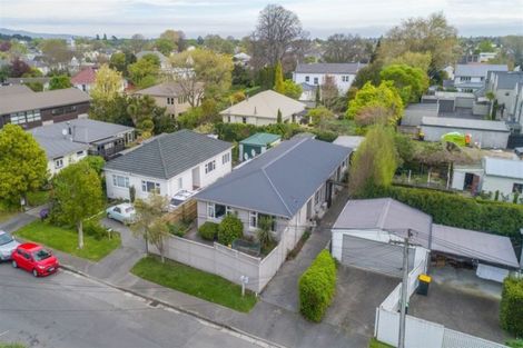 Photo of property in 2/27 Devonport Lane, St Albans, Christchurch, 8014