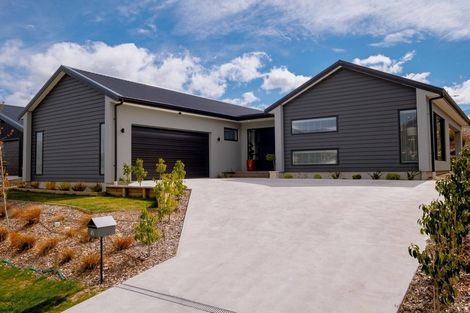 Photo of property in 45 Mount Linton Avenue, Wanaka, 9305