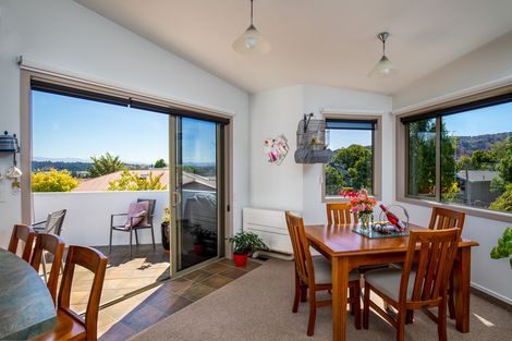 Photo of property in 17 Bodkin Road, Bridge Hill, Alexandra, 9320