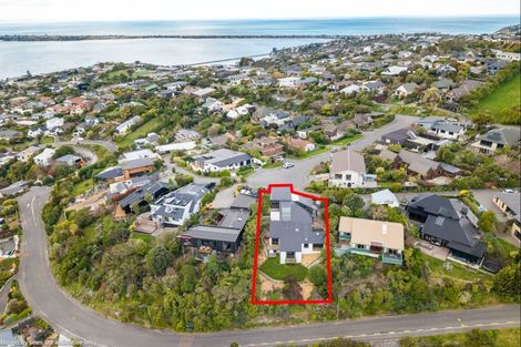 Photo of property in 17 Brigid Place, Mount Pleasant, Christchurch, 8081