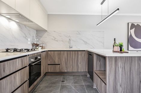 Photo of property in 11b Pokapu Place, Bethlehem, Tauranga, 3110