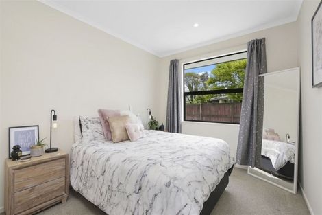 Photo of property in 8 Hurst Place, Parklands, Christchurch, 8083