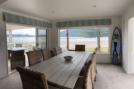 Photo of property in 513a Beach Road, Whangamata, 3620