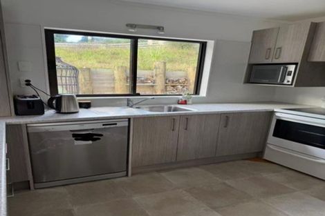 Photo of property in 18 Manuka Drive, Whangamata, 3691