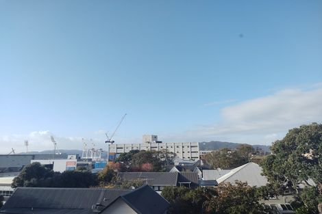 Photo of property in Hobson Court Flats, 38/70u Hobson Street, Thorndon, Wellington, 6011