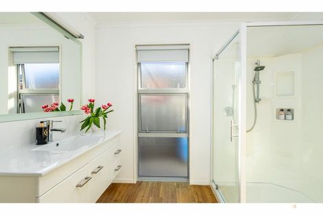 Photo of property in 24 Tancred Street, Geraldine, 7930