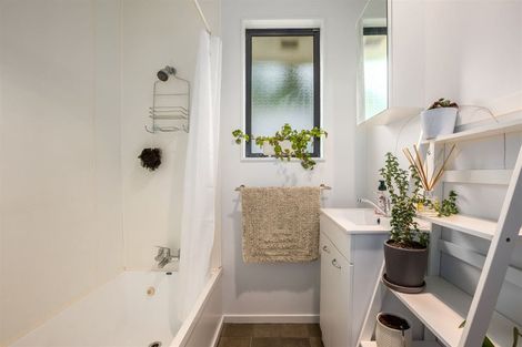 Photo of property in 21a Rose Street, Ranui, Porirua, 5024