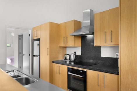 Photo of property in 12 Burgundy Drive, Martinborough, 5711