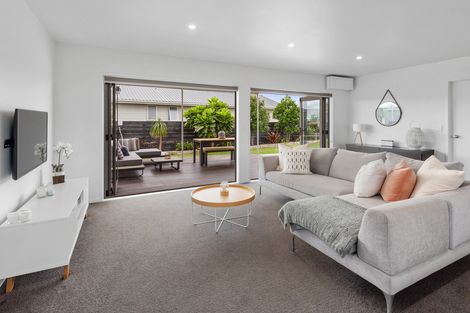 Photo of property in 28d Marram Place, Mangawhai Heads, Mangawhai, 0505