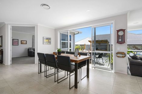 Photo of property in 15 Koi Crescent, Mapua, 7005