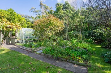 Photo of property in 15 Alexander Street, Waikanae, 5036