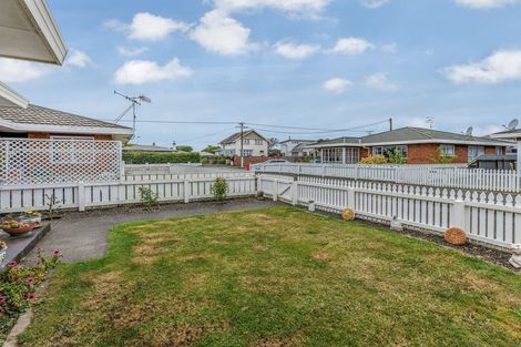 Photo of property in 25a Trafalgar Street, Levin, 5510