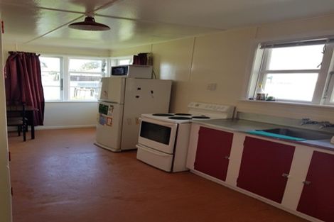 Photo of property in 6 Freyberg Terrace, Waipukurau, 4200