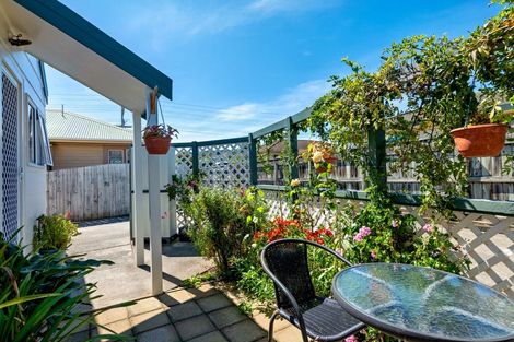 Photo of property in 2/12 Marsden Road, Stoke, Nelson, 7011