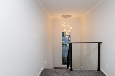 Photo of property in 142 Amesbury Drive, Churton Park, Wellington, 6037