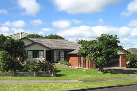 Photo of property in 1/6 Kentville Place, Somerville, Auckland, 2014