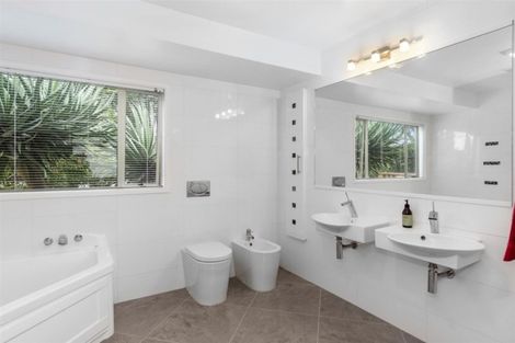 Photo of property in 33c Tay Street, Mount Maunganui, 3116