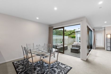 Photo of property in 23 Red Beech Avenue, Woodridge, Wellington, 6037