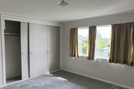 Photo of property in 2/35 Paramu Avenue, Birkdale, Auckland, 0626