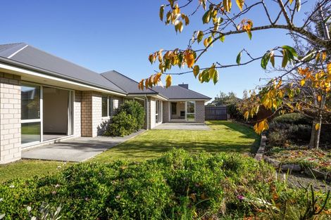 Photo of property in 12 Wattle Lane, Rangiora, 7400