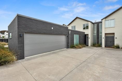 Photo of property in 58u4 Herbert Road, Queenwood, Hamilton, 3210