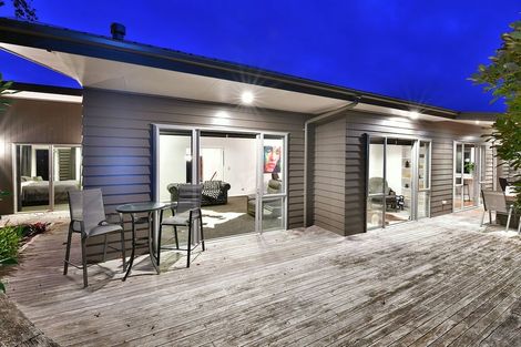 Photo of property in 2 Andre Rise, Stanmore Bay, Whangaparaoa, 0932