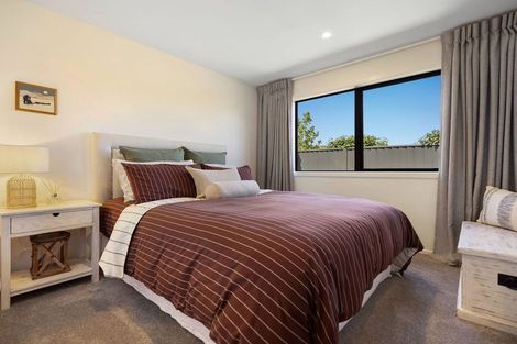 Photo of property in 1 Guano Crescent, Cromwell, 9310