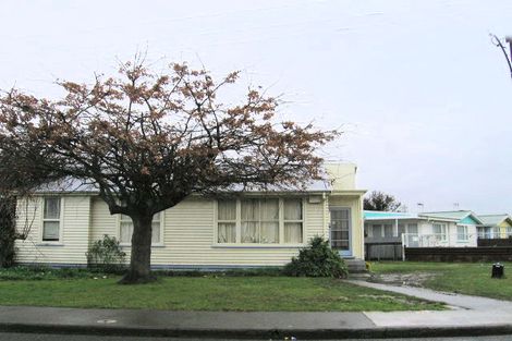 Photo of property in 401-403 Kiwi Place, Camberley, Hastings, 4120