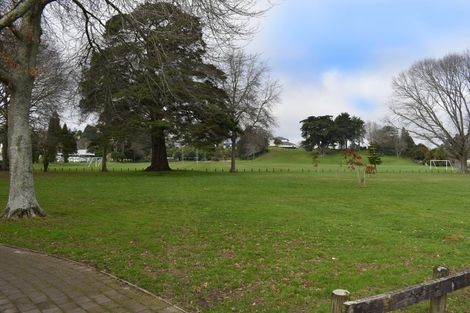Photo of property in 13u1 Bleakley Place, Hillcrest, Hamilton, 3216