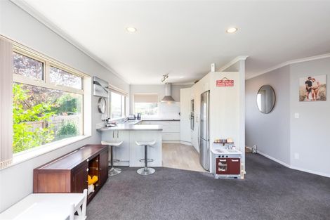 Photo of property in 4a Melanie Place, Orewa, 0931