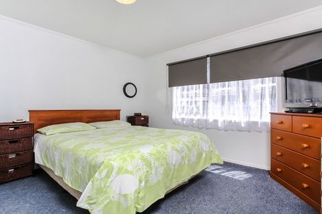 Photo of property in 83a Harrington Road, Henderson, Auckland, 0610