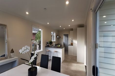 Photo of property in 9 Mappleton Avenue, Burnside, Christchurch, 8053