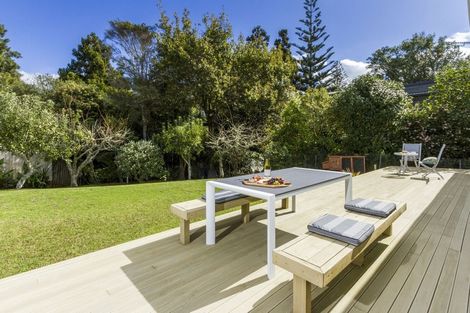 Photo of property in 1/17 Infidel Place, Torbay, Auckland, 0630