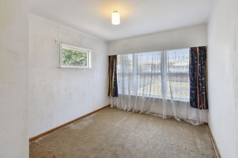 Photo of property in 65 Christmas Road, Manurewa, Auckland, 2102