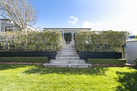 Photo of property in 39 Hanover Street, Wadestown, Wellington, 6012