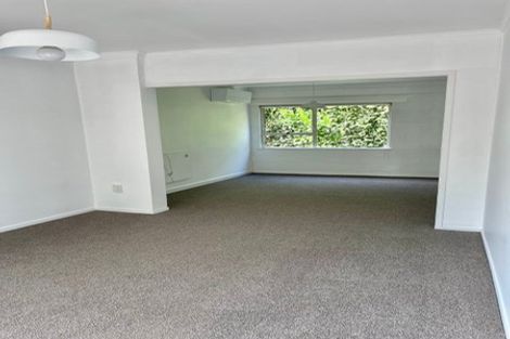 Photo of property in 1/12 Rugby Road, Birkenhead, Auckland, 0626