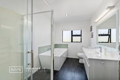 Photo of property in 14 Frankie Stevens Place, Riverstone Terraces, Upper Hutt, 5018