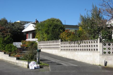 Photo of property in 6 Phillips Place, Havelock North, 4130