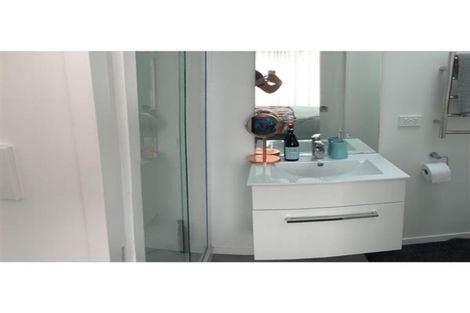 Photo of property in 5 Mettle Lane, Papakura, 2110