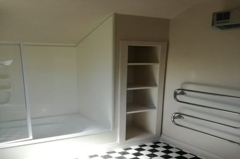 Photo of property in 40 Kaihuia Street, Northland, Wellington, 6012