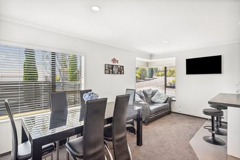 Photo of property in 125 Realm Drive, Paraparaumu, 5032