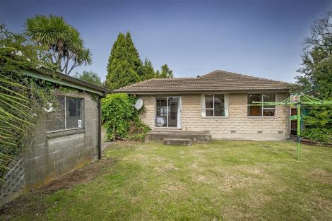 Photo of property in 36 Dickson Crescent, Hornby, Christchurch, 8042