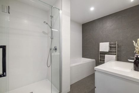 Photo of property in 5 Nga Tutu Place, Belmont, Auckland, 0622