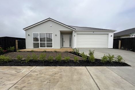 Photo of property in 20 Babina Avenue, Kumeu, 0810
