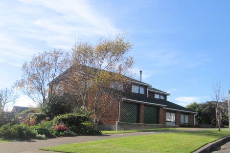 Photo of property in 12 Sailmaker Close, Whitby, Porirua, 5024